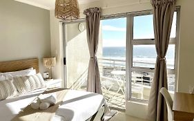 Ugly Duckling Blouberg Beach